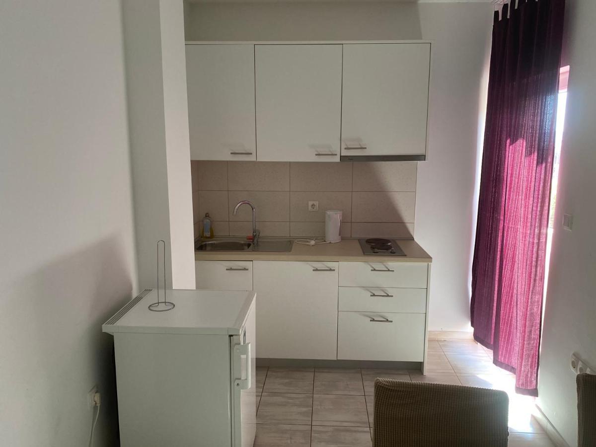 Apartments Mladenka 20M From Marina! Sukošan Eksteriør billede