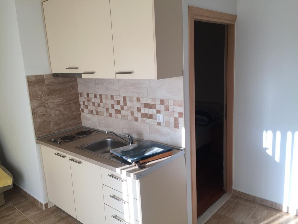 Apartments Mladenka 20M From Marina! Sukošan Eksteriør billede